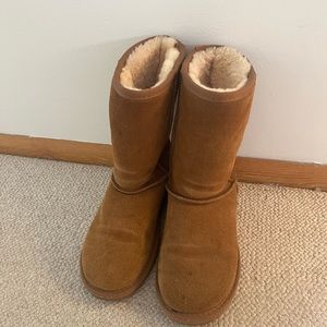 Womens Minnetonka Boots
